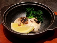 日本人为什么如此喜爱吃河豚？并且伴随着生命